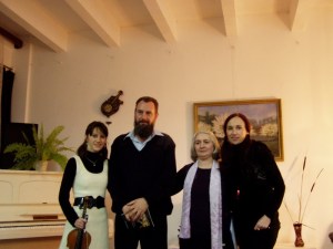 Vicu si invitatii: Georgiana Stancioni, Didina Curea si Elena Ianto